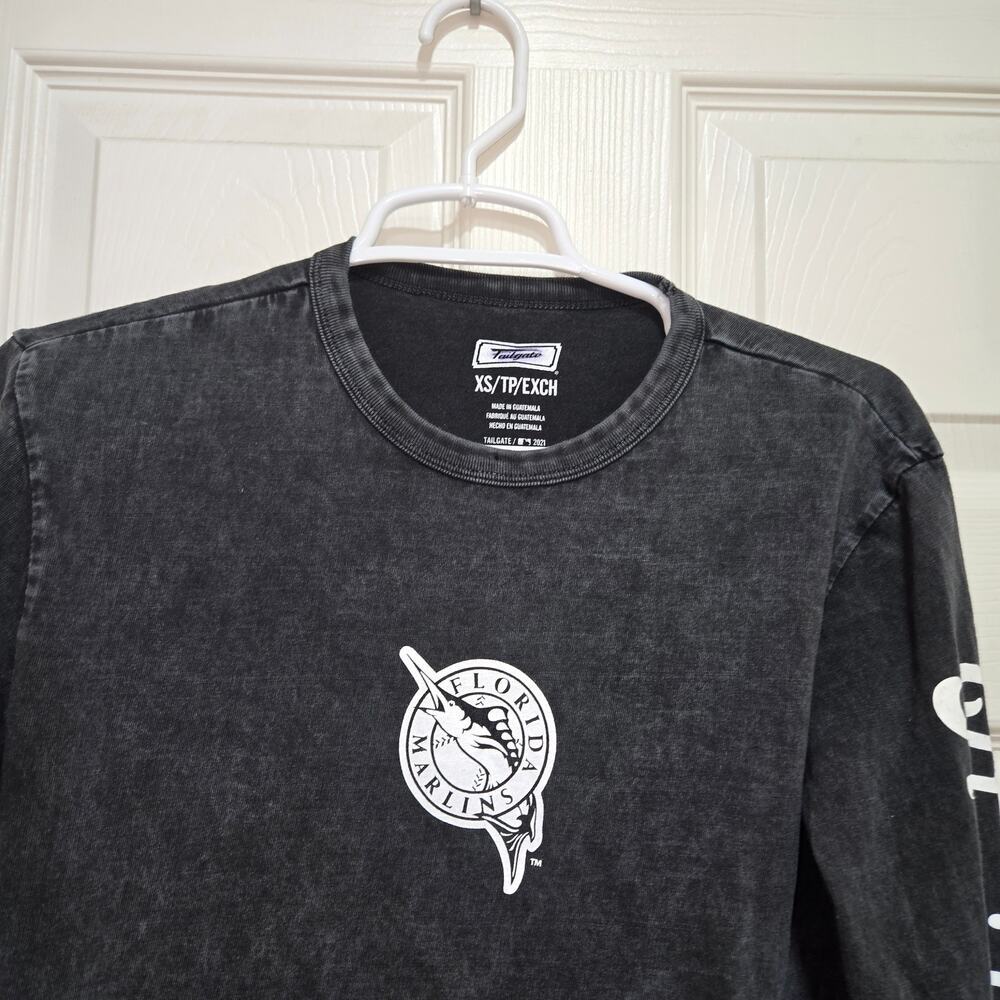 Tailgate Florida Marlins Long Sleeve Graphic Tee XS MLB Vintage Wash - Picture 6 of 7